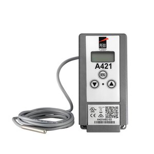Micro Matic E54 Digital Temperature Controller with precise temperature regulation