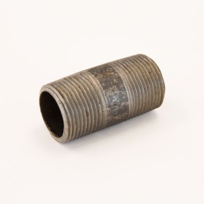 Southland 585-025 Black Steel Pipe Nipple 1" x 2 1/2"