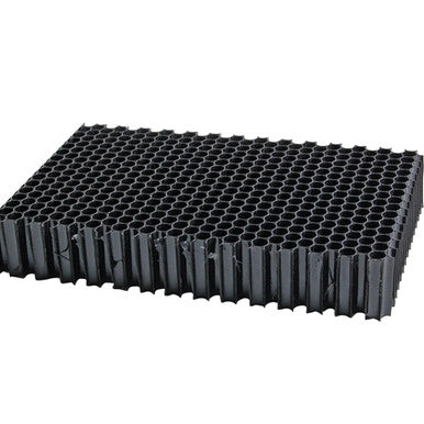 Diffuser, Hnycmb, 1"X4", 1/4, Blk