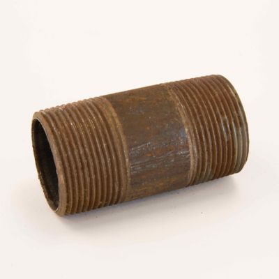 Southland 586-025 Black Steel Pipe Nipple 1 1/4" x 2 1/2"