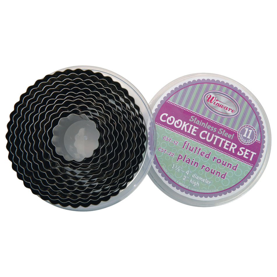 Winco CST-12 1-3/8 to 4 Inch Diameter Cookie Cutter Set Stainless Steel with Storage Container
