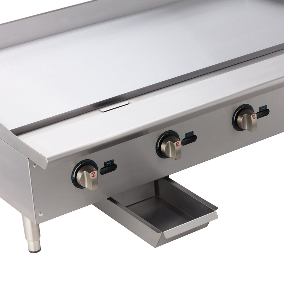 Winco NGGD-48M 48 Inch Gas Griddle Countertop with 4 Burners 120000 BTU