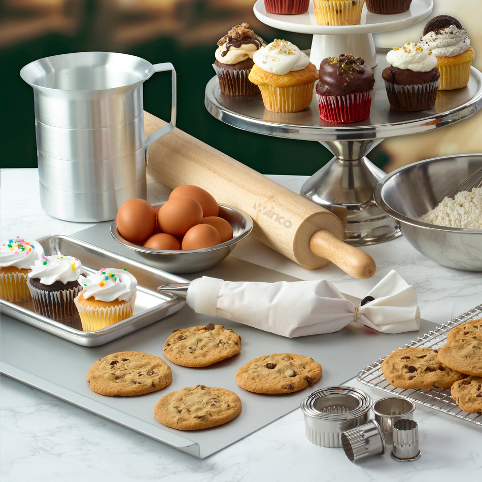 Winco CDTC-2 Coupling Set Small and Large Plastic White Cake Decorating Accessories