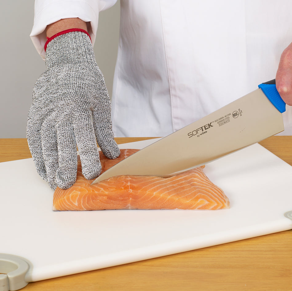 Winco GCRA-S Small Cut-resistant Glove ANSI Level A5 Antimicrobial Gray